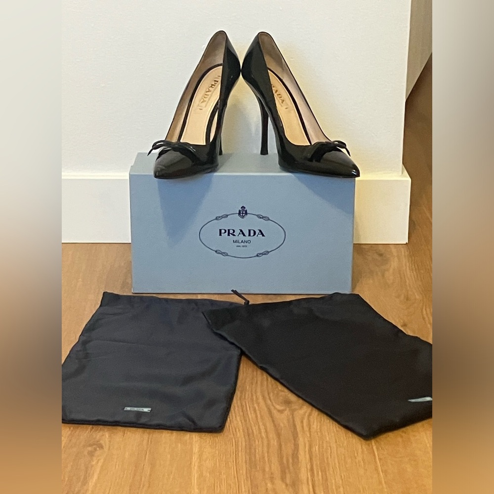 Stunning US size 9 black Prada heels! Dust Bags and Box included.